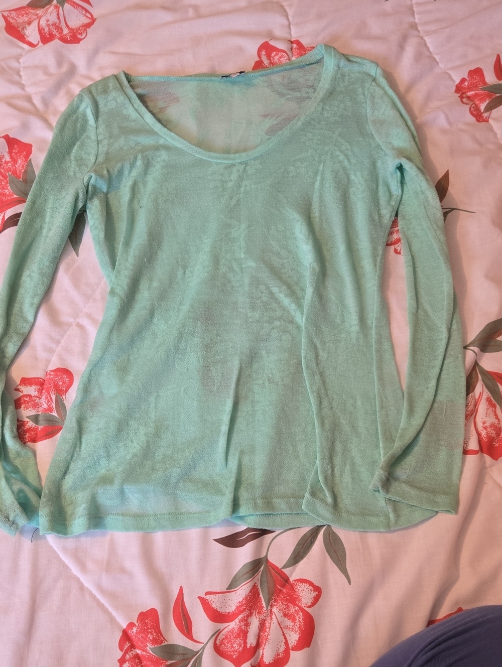 3/$20 Kismet Mint Scoop Neck Long Sleeve Tee